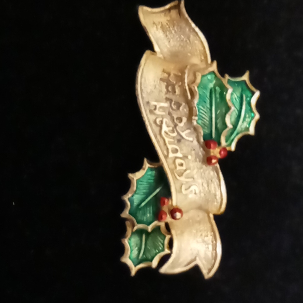 Vintage Gerry's Happy Holidays pin/brooch